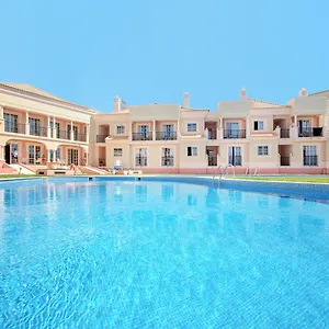 https://aqua-mar-albufeira-8200-647.hotelaalgarve.com